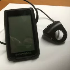 Display Aldi. Elcykel. Krank Motor Centermotor.